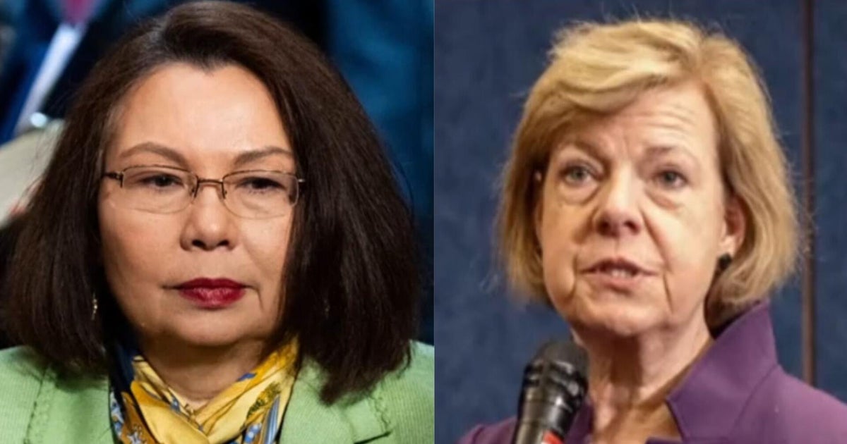 2 senators call on FAA to study safety impact of reduced flight attendant staffing