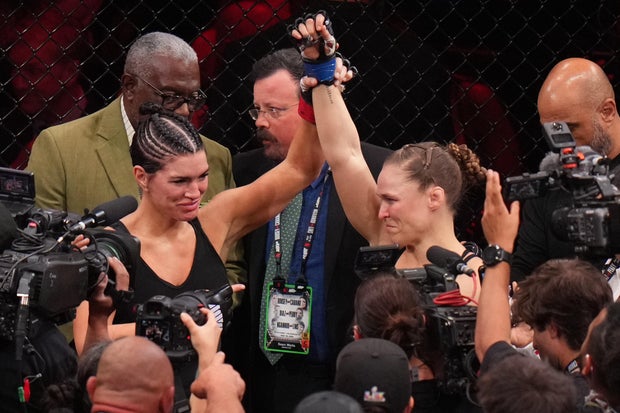 Ronda Rousey, Gina Carano 