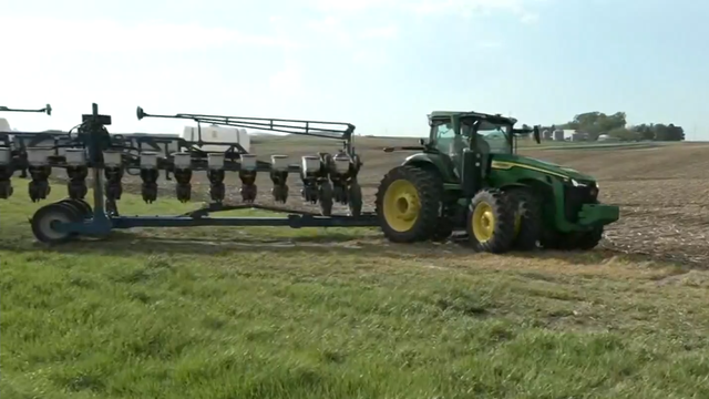 Iowa farmers, feeling the strain, hope for positive outcome from Trump's China summit 
