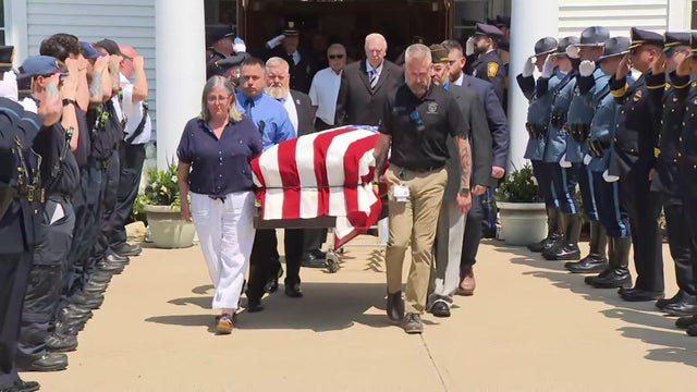 paul-burton-ww2-veteran-funeral-raw-hi-res-still.jpg 
