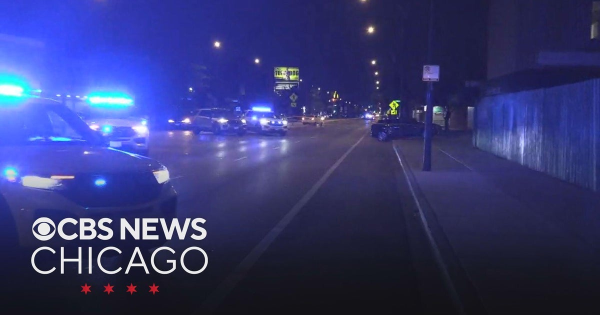 Man shot in face while driving on Chicago's Southwest Side - CBS Chicago