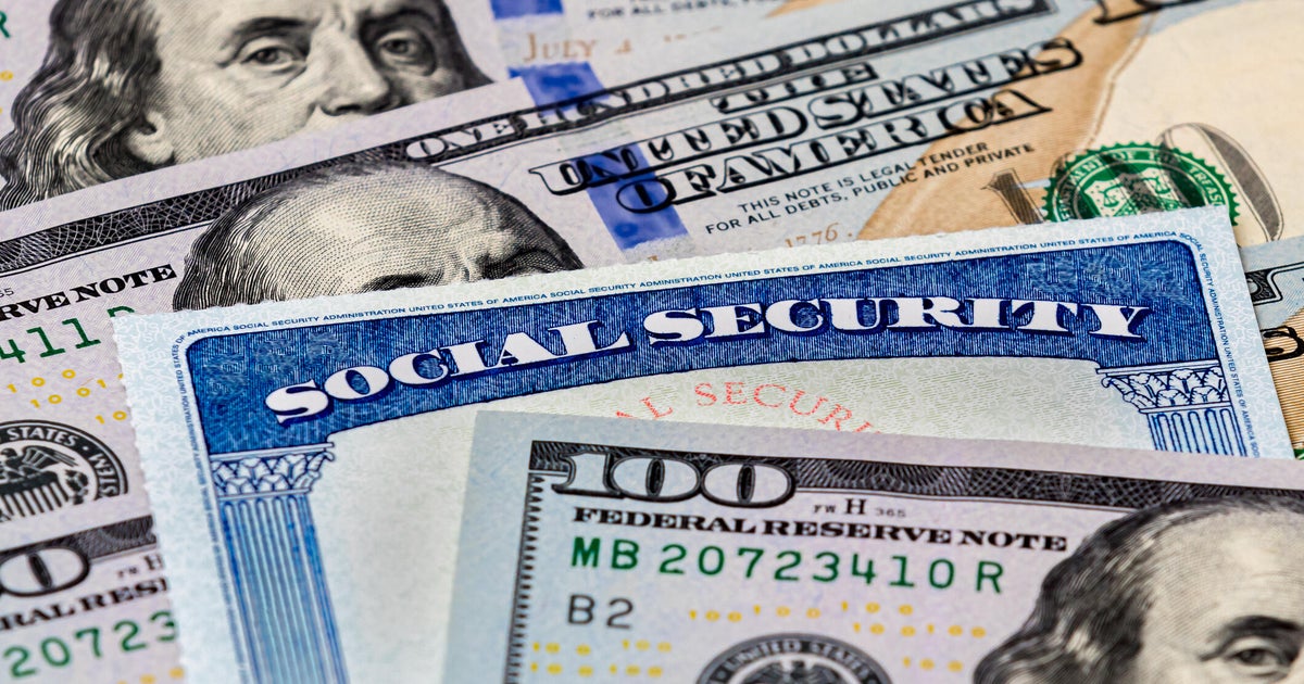 Social Security recipients could receive a large COLA adjustment, forecasters say. Here's how they can earn 4% on their money now.