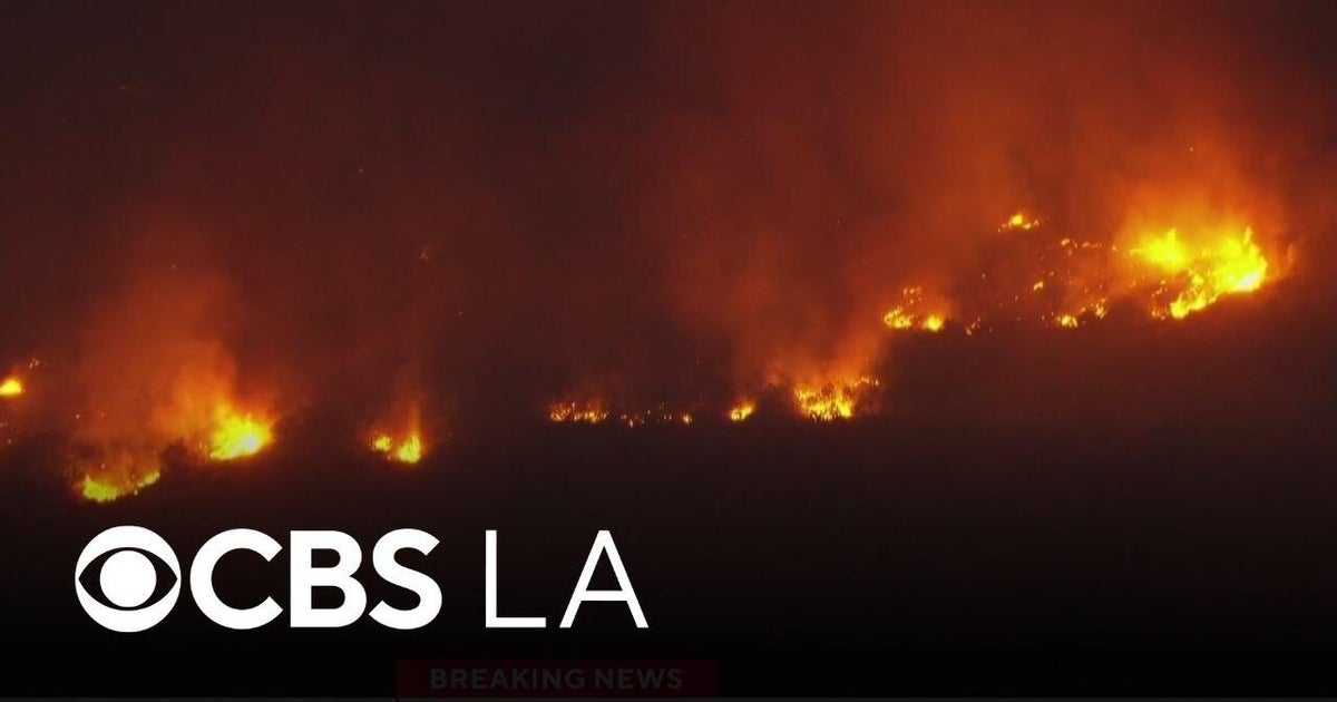 The latest on the Sandy Fire in Simi Valley - CBS Los Angeles