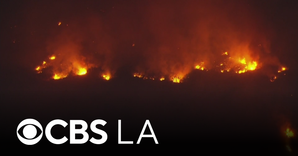 Sandy Fire swells to more than 1,300 acres as evacuation orders and ...