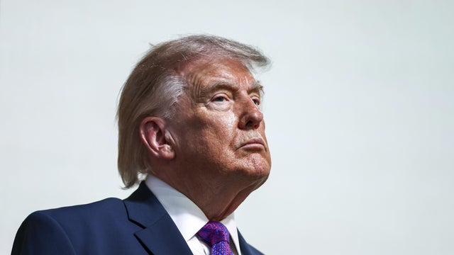 Trump Announces Discount Drug Pricing Expansion With Mark Cuban 