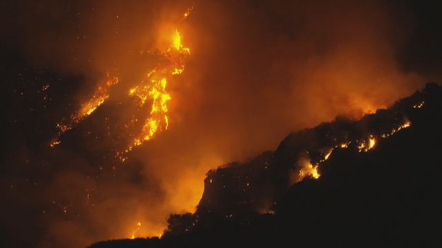 sandy-fire1.png 