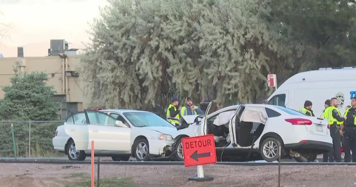 Highway 85 reopens in Commerce City after deadly 5-car crash - CBS Colorado