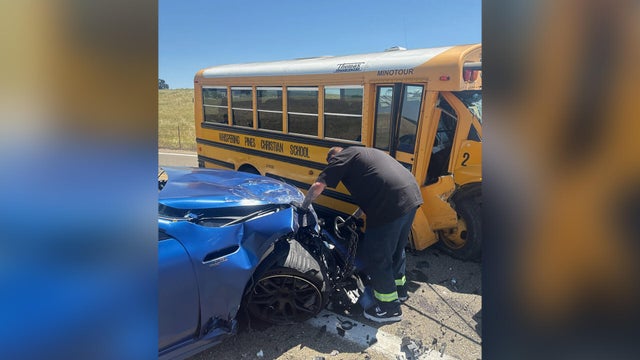 sac-county-school-bus-crash.jpg 