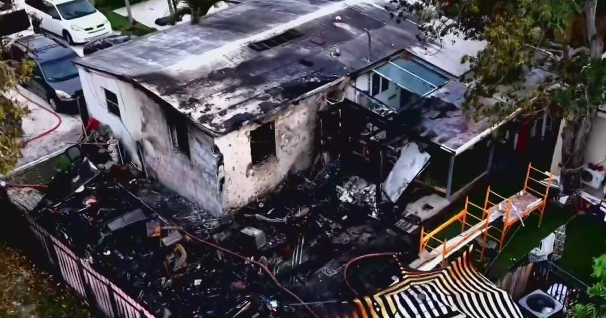 Northwest Miami-Dade family likely displaced after RV fire spreads to ...