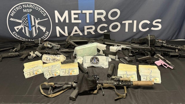 drug-bust-slider-0522.jpg 