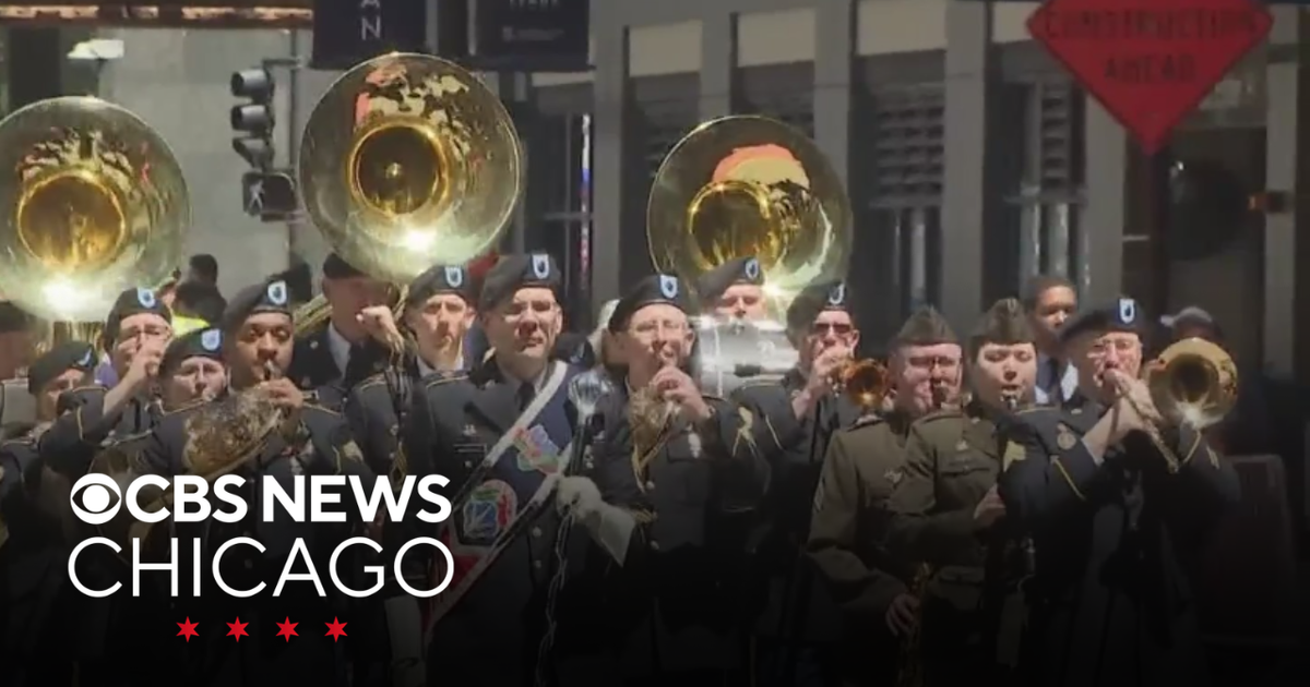 Memorial Day Weekend festivities underway in Chicago - CBS Chicago