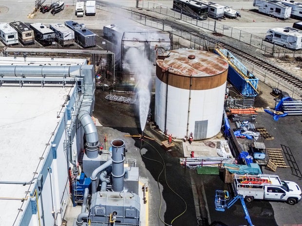 Evacuation due to the hazardous chemical leak in Garden Grove