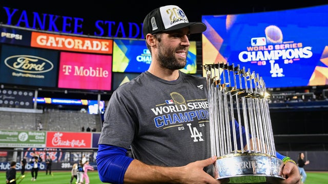 World Series - Los Angeles Dodgers v. New York Yankees - Game Five 