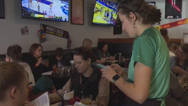 bar.jpg 