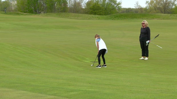 5p-pkg-wis-jennifer-huber-wccoaiw2-00-00-1124.jpg
