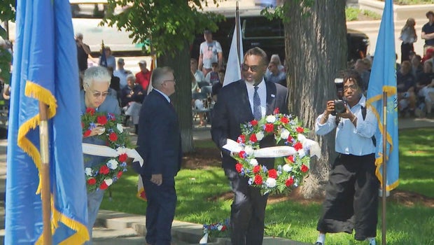 Chicagoans honor fallen service members during Memorial Day wreath-laying ceremony in Grant Park