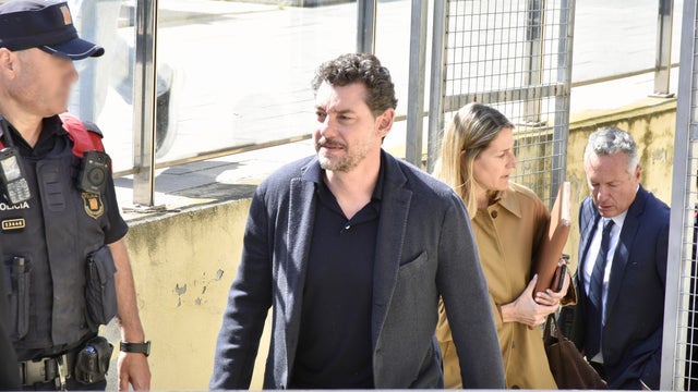 Isaac Andic Testifies Before The Judge After Being Arrested For His Father's Death 