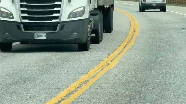 road.jpg 
