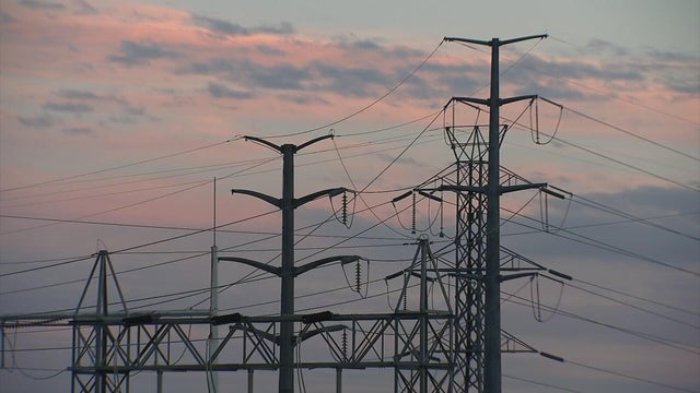 power-lines-colorado-electricty.jpg 