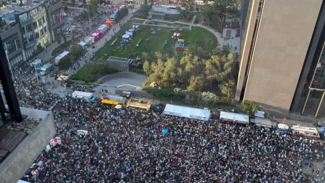aerial-shot-before-luda-show.jpg 
