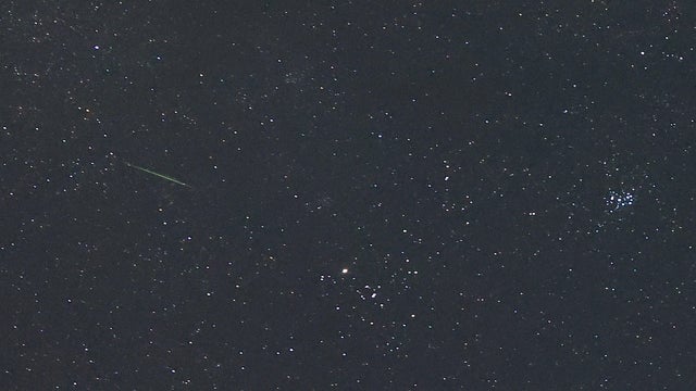 Orionid Meteor Shower Across China 