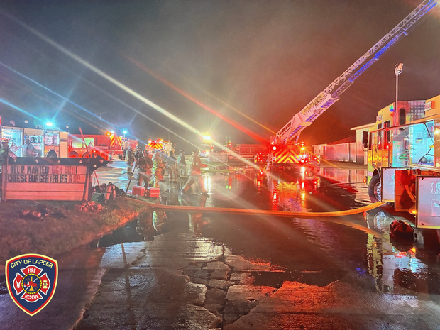 fire-trucks-lapeer.png 