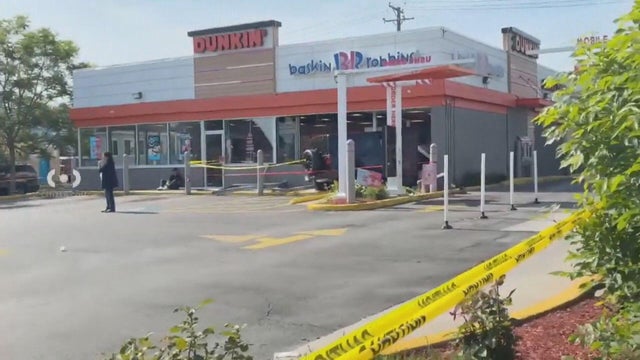 dunkin-crash.jpg 