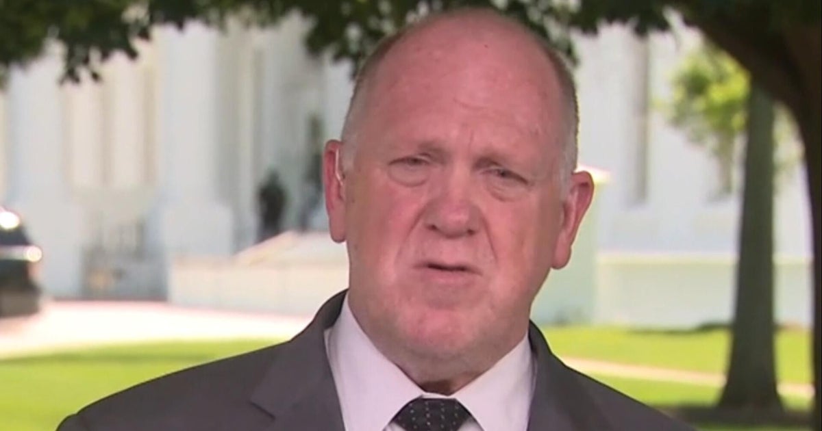 Homan describes unannounced visit to Delaney Hall immigration center