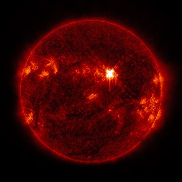 solar-flare-nasa.jpg 