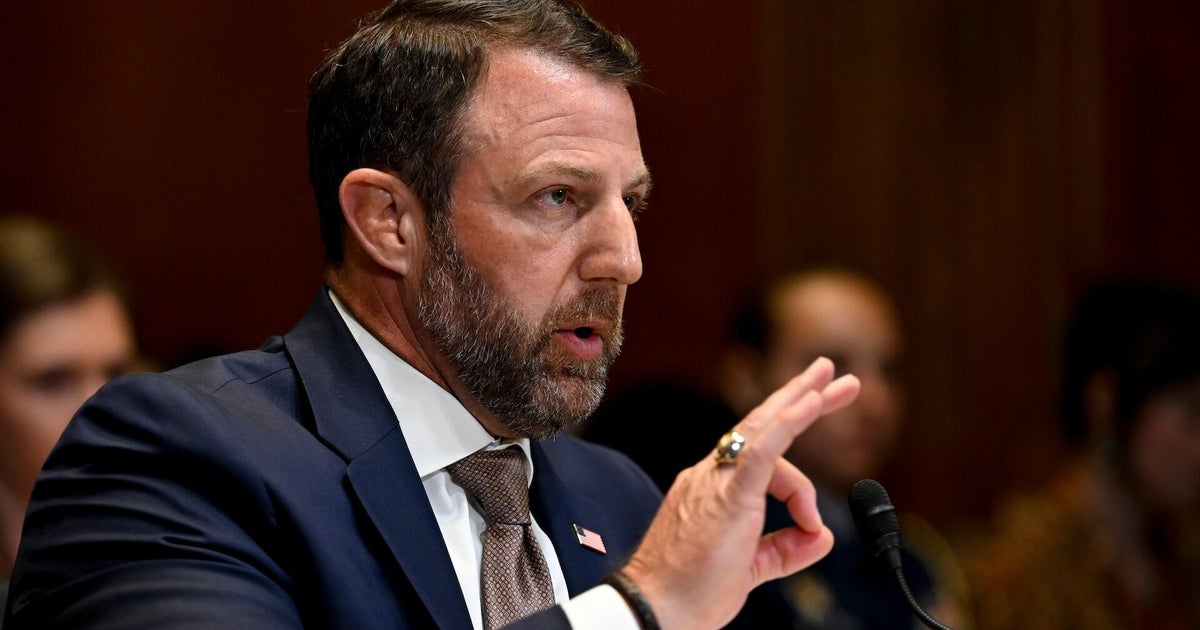 Mullin threatens to pull customs officers from sanctuary cities days before World Cup