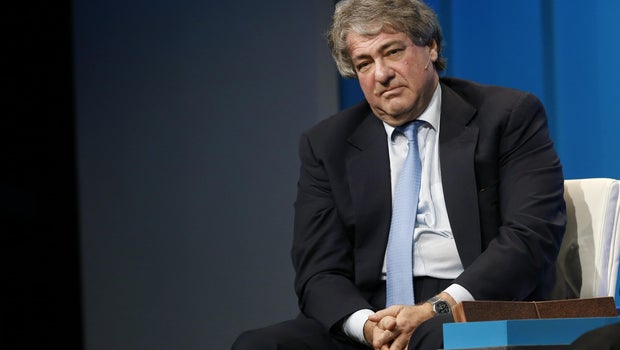 Sen. Ron Wyden wants to know why Leon Black paid Epstein $170 million for tax planning over 5-year period