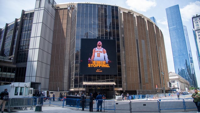 BASKET-NBA-FINALS-KNICKS-SPURS-FANS 