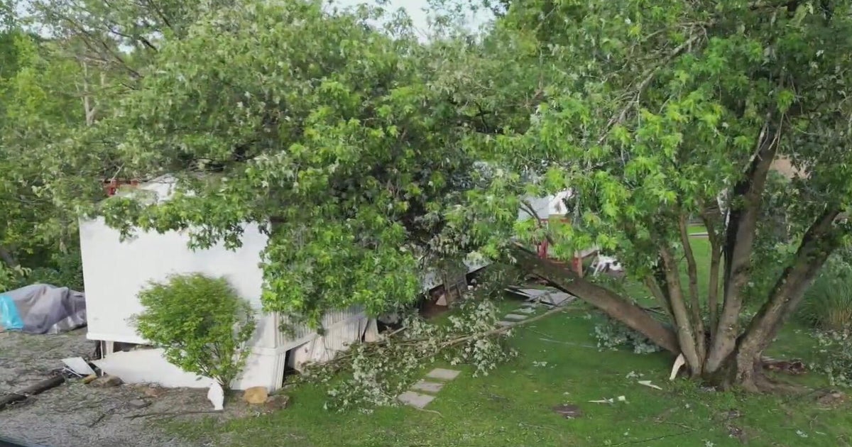 Pennsylvania couple escapes after storm winds shift home off foundation