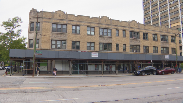 3-story-building.png 