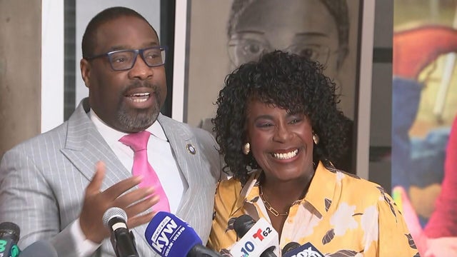 Mayor Parker announces plan to save 340 school-based jobs 