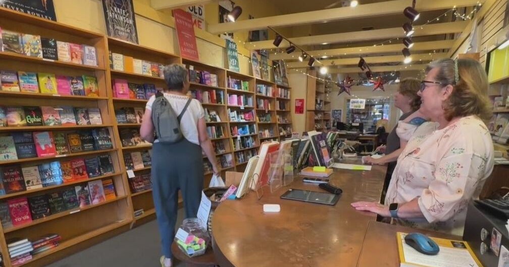 Beloved Oakland bookstore shutting down after over two decades