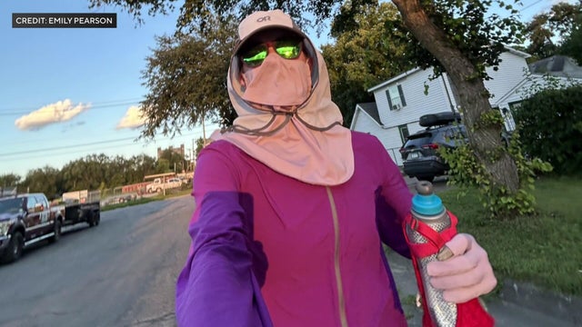 5p-pkg-grandmas-runner-wccoao1l-00-01-0512.jpg 