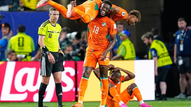 Ibrahim Sangare,Amad Diallo 