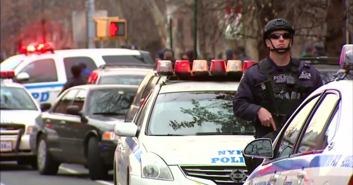 Knicks parade security will match New Year's Eve as millions line Canyon of Heroes, former NYPD detective says