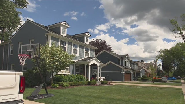 Residents outraged over massive pool party in Michigan neighborhood 