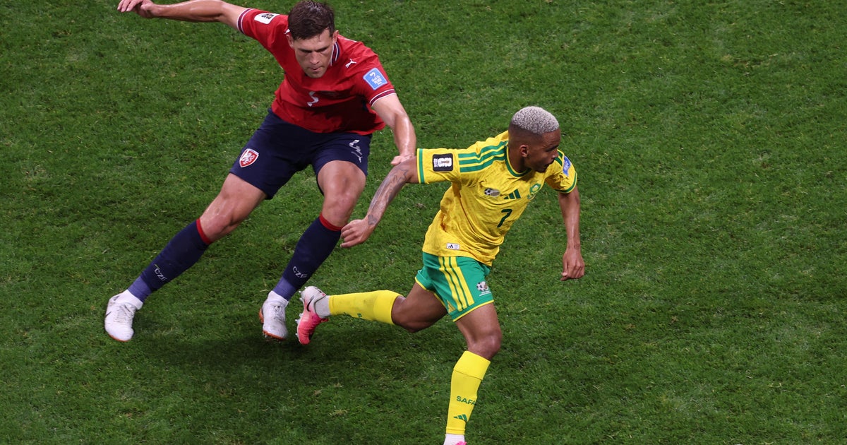Draw keeps South Africa, Czech Republic in World Cup contention