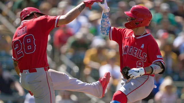 Los Angeles Angels v Athletics 