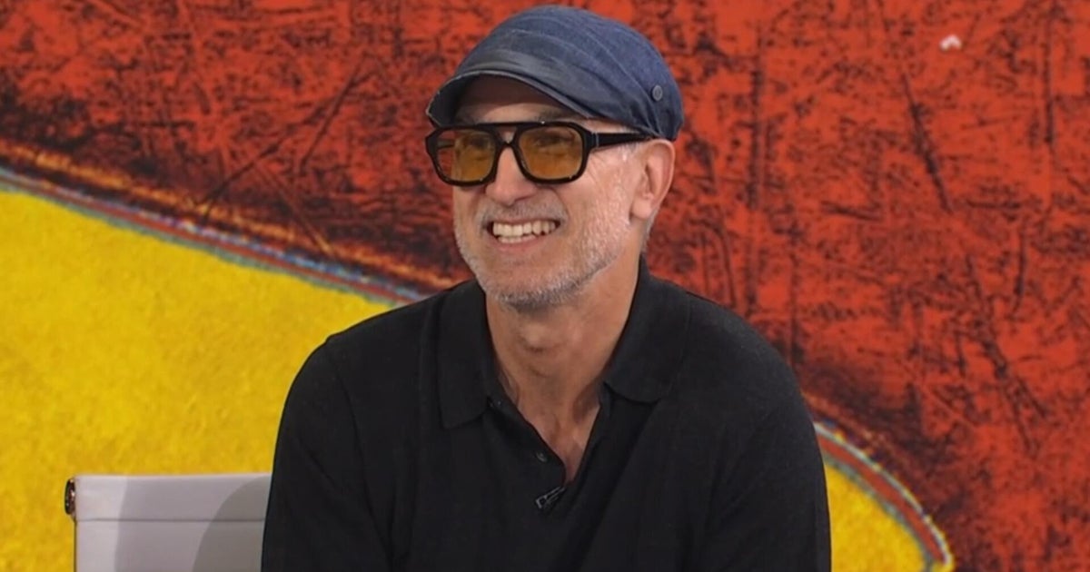 "Supergirl" director Craig Gillespie on bringing his adaptation to life
