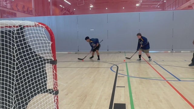 hockey-without-boundaries-10pkg-transfer-frame-633.jpg 