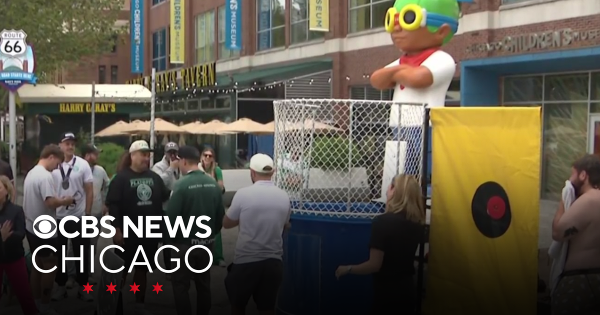Music, dancing and more at “Party at the Pier”