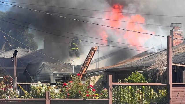 castro-valley-house-fire-queen-st.jpg 