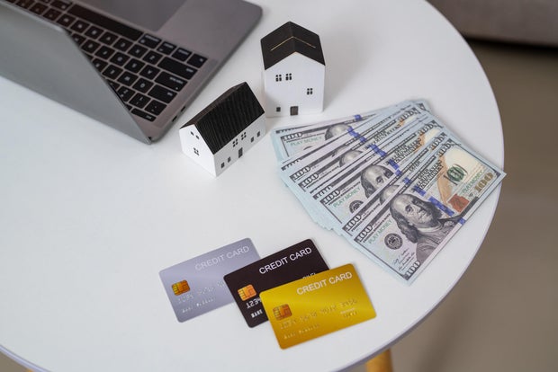Home equity loan vs. HELOC: Which option is right for your credit card payoff plan?