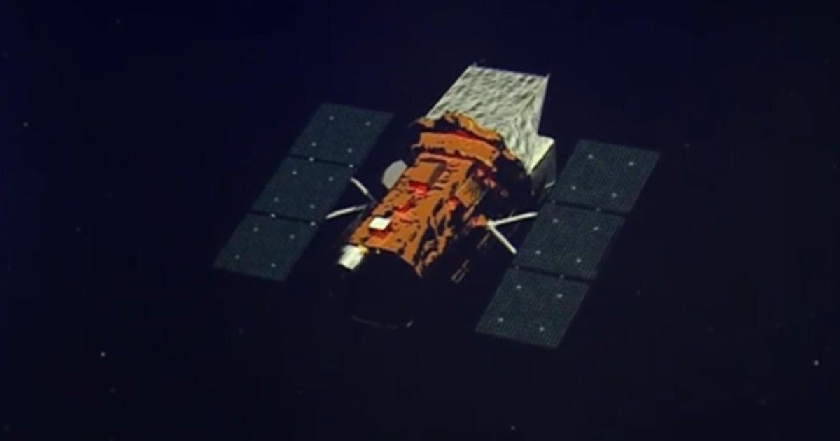 NASA prepares for daring rescue to save aging telescope from falling to Earth