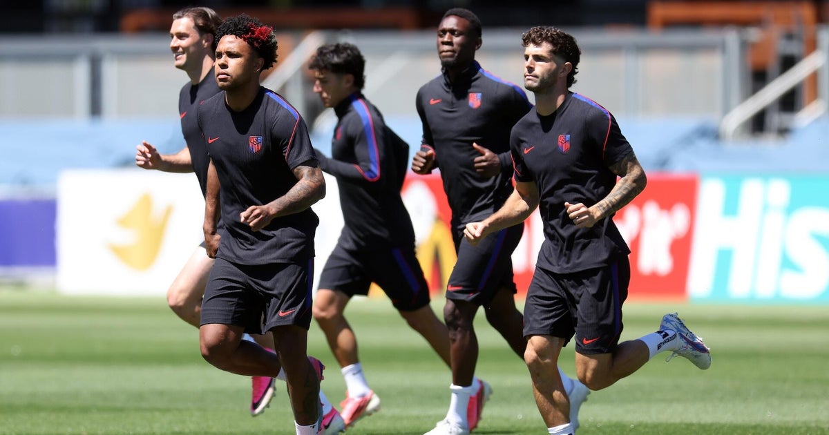 U.S. prepares to take on Bosnia and Herzegovina in World Cup knockout stage