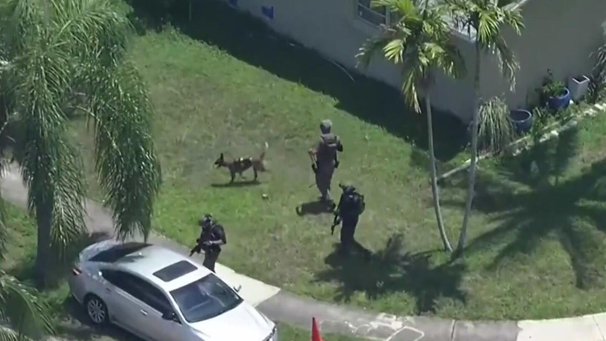 Lauderhill residents on edge after 2 men stabbed, killed on Tuesday ...
